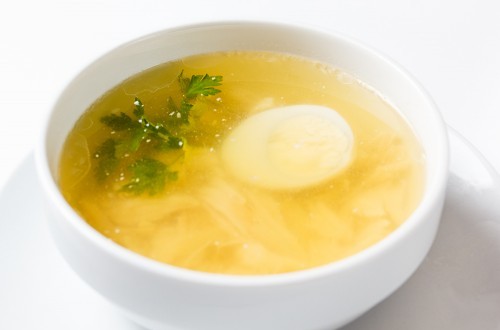 Курячий бульйон з локшиною