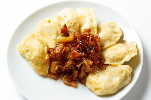 Вареники з м'ясом та шкварками